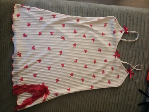 Rose Red Lace Trim Camisole Nightgown for Elegant Ladies photo review