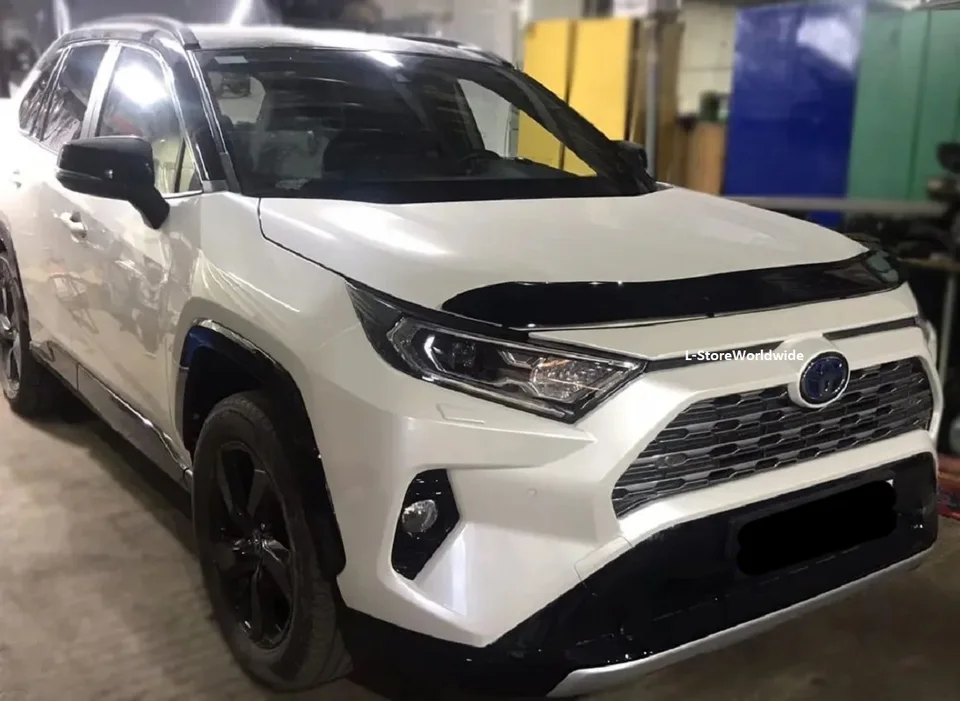 Carbon Fiber Hood Deflector For Toyota RAV4 Hybrid (2019-2024) - Bug Shield & Protector