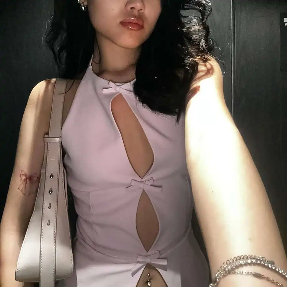 Elegant Bow Backless Halter Tank Top for Modern Women photo review