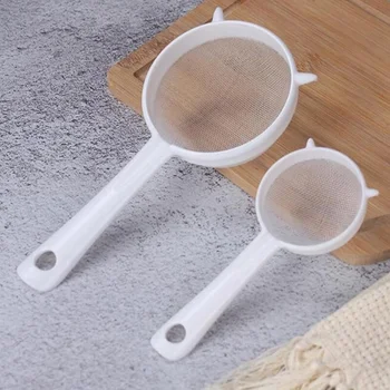 Kitchen Handheld Plastic Sieve Tea Strainer Flour Sifter Filter Reusable Handheld Filter Kitchen Accessories 1