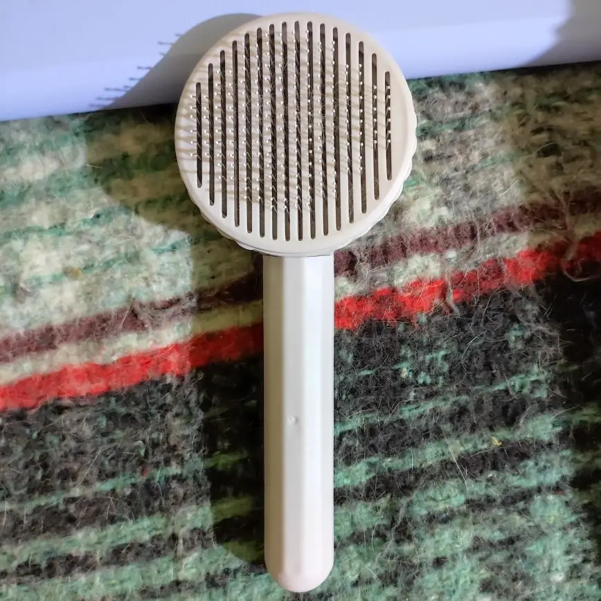 PurrfectClean™ Cat Brush photo review
