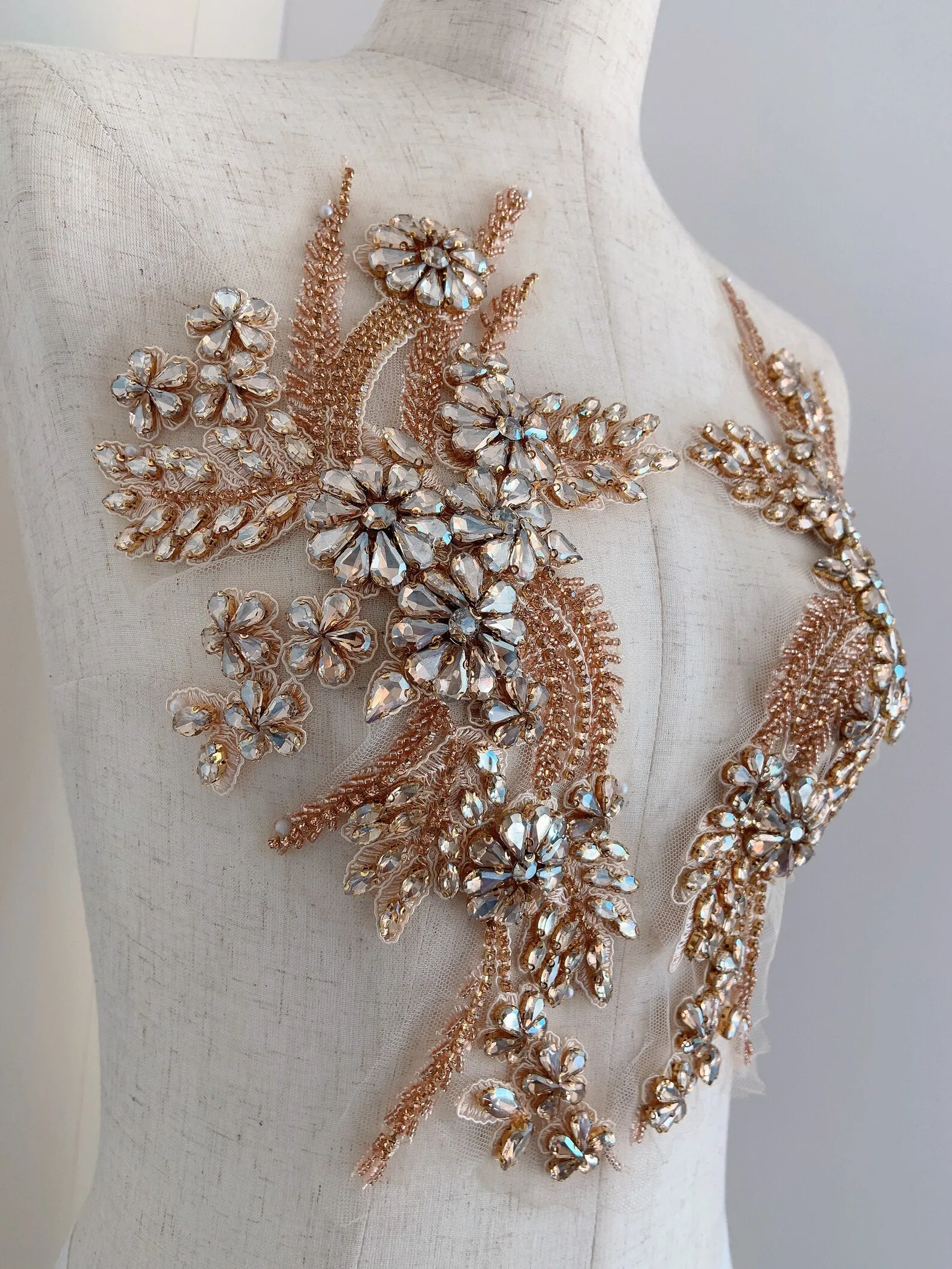 

Rose Gold Bridal Rhinestones Applique For Wedding Dress Bodice Patch Sewing