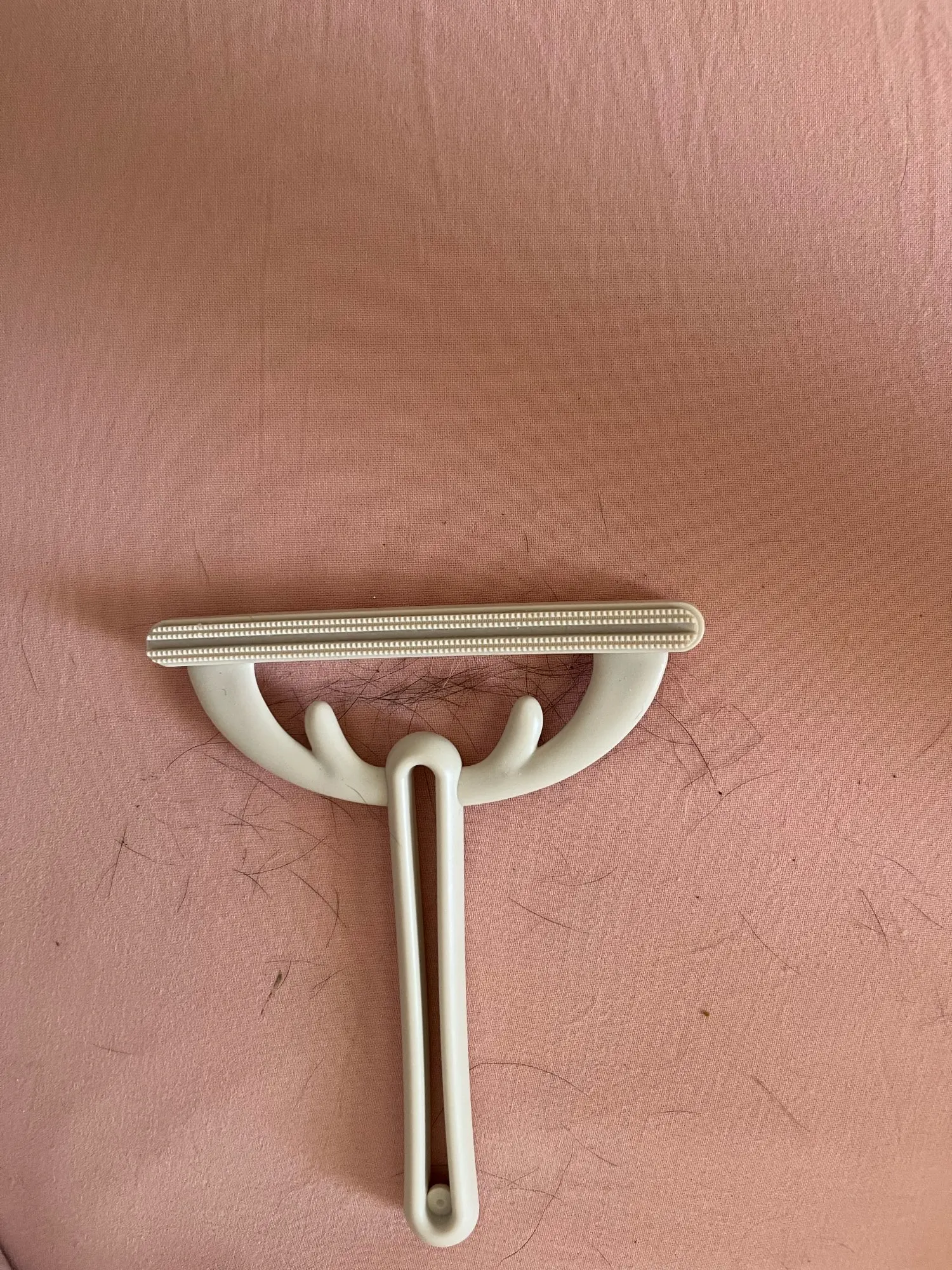 Fur-Free Fabrics, Pet Hair Lint Remover, Your Ultimate Clothing Care Companion photo review