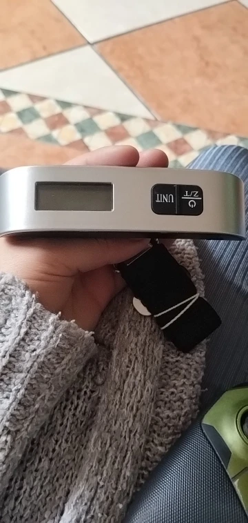 50kg/110lb Scale Portable Digital Luggage Weight Scale LCD Display photo review