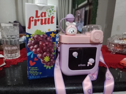 Attachment image review on Water Bottles For Girls
