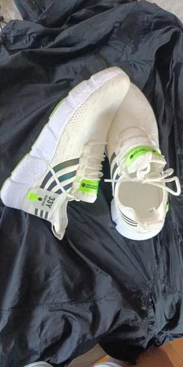 Women Sneakers 2023 New Mesh Breathable White Running Platform Shoes Comfortable Outdoor Sports Men Brand Shoes Tenis Masculino photo review