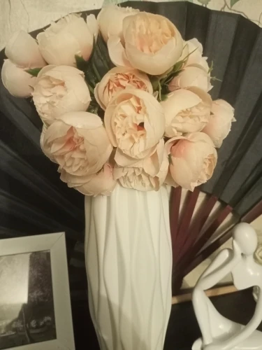 Rosey Peony Bliss: 27-Head Artificial Silk Bouquet for Home and Wedding Decor photo review