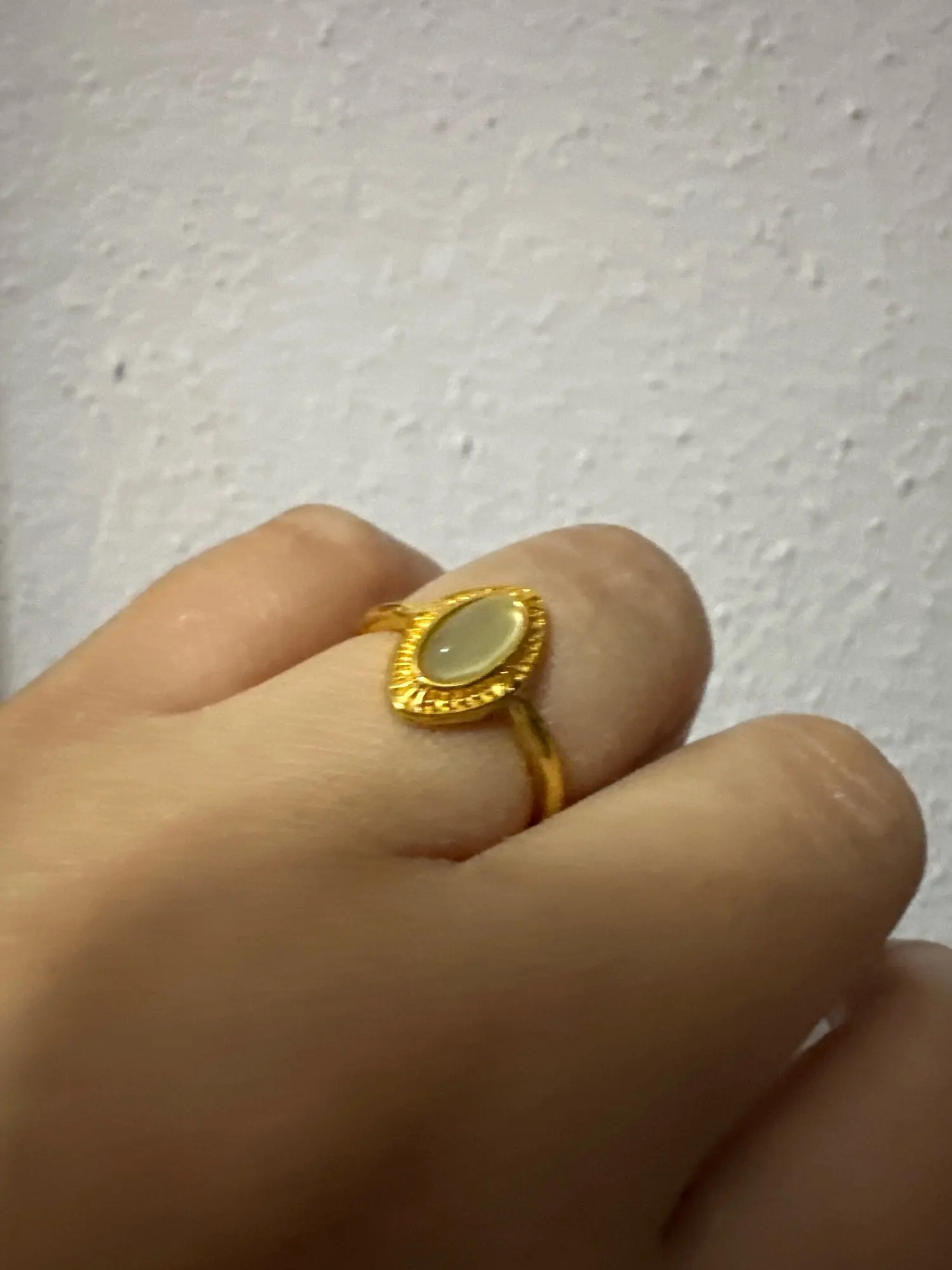 Ellipse Green Zircon Ring photo review