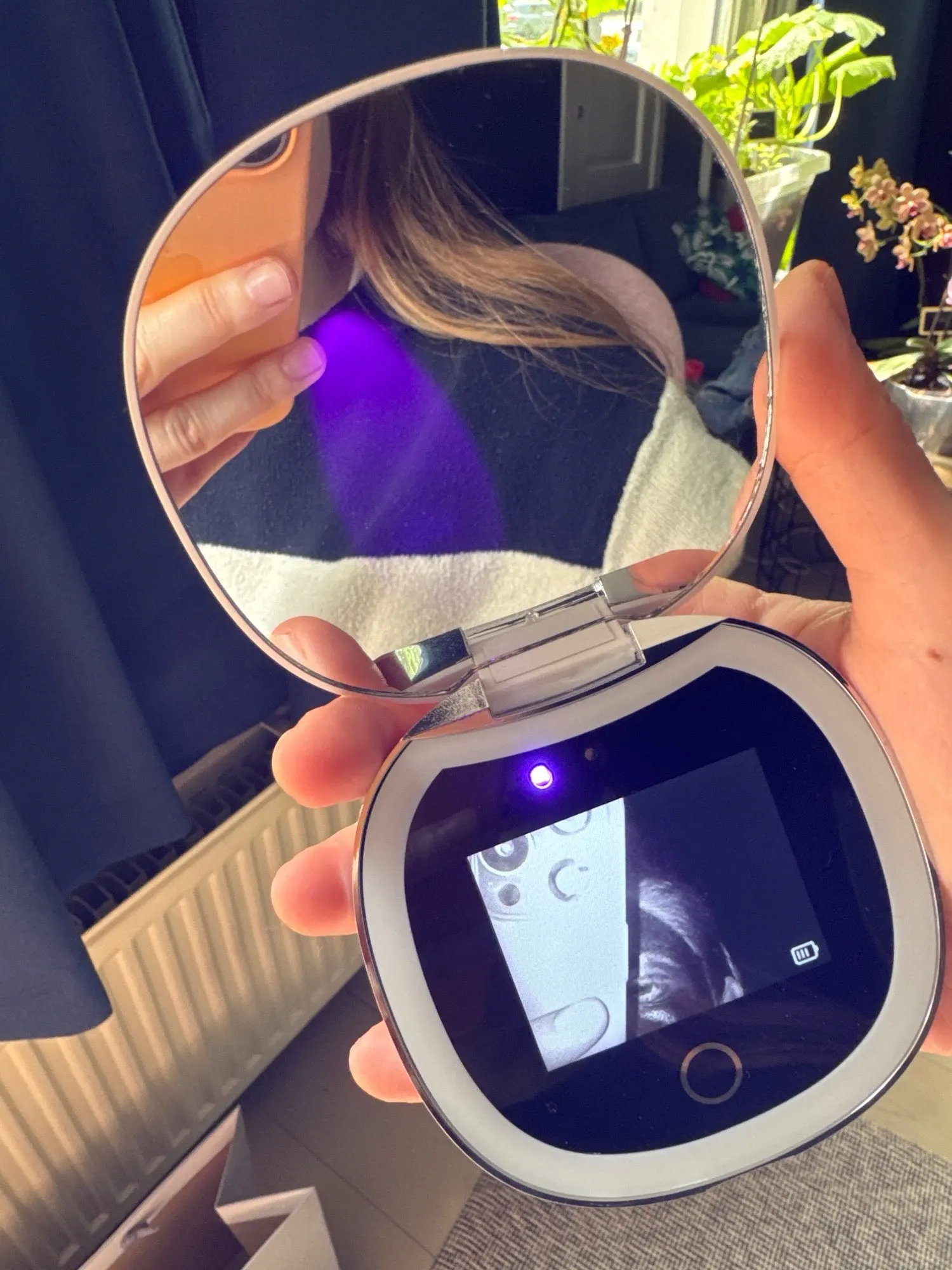 UV Mirror Sunscreen Testing Camera with Light 2X Magnification photo review