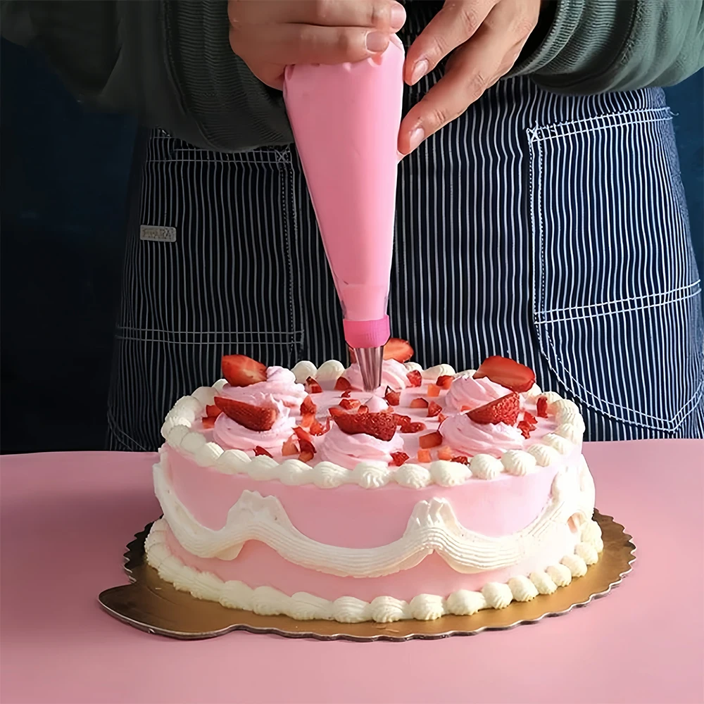 15/18/19PCS Stainless Steel Nozzle Tips DIY Cake Decorating Tool kit EVA Lcing Piping Cream Pastry Bag With Cream Scraper