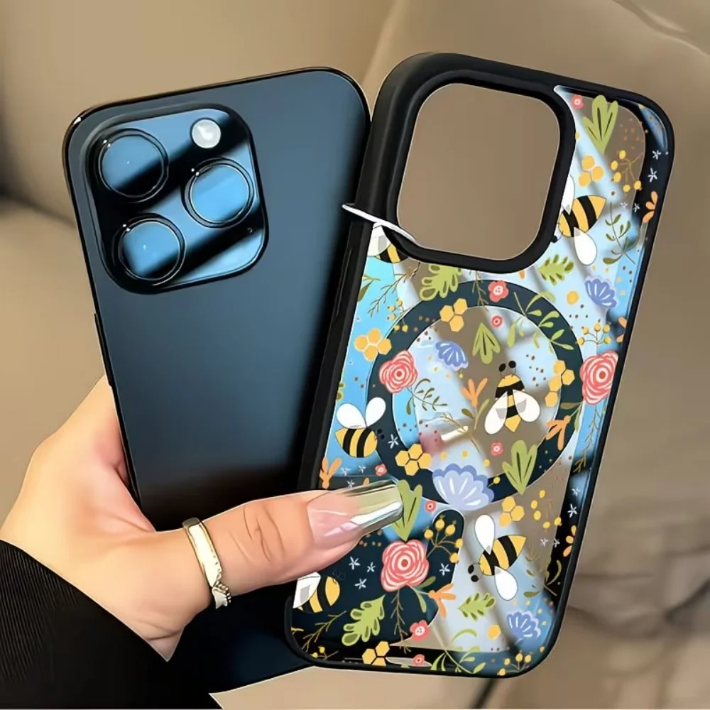 Flower Picking Bee Pattern Shock Absorption Magsafe Phone Cover