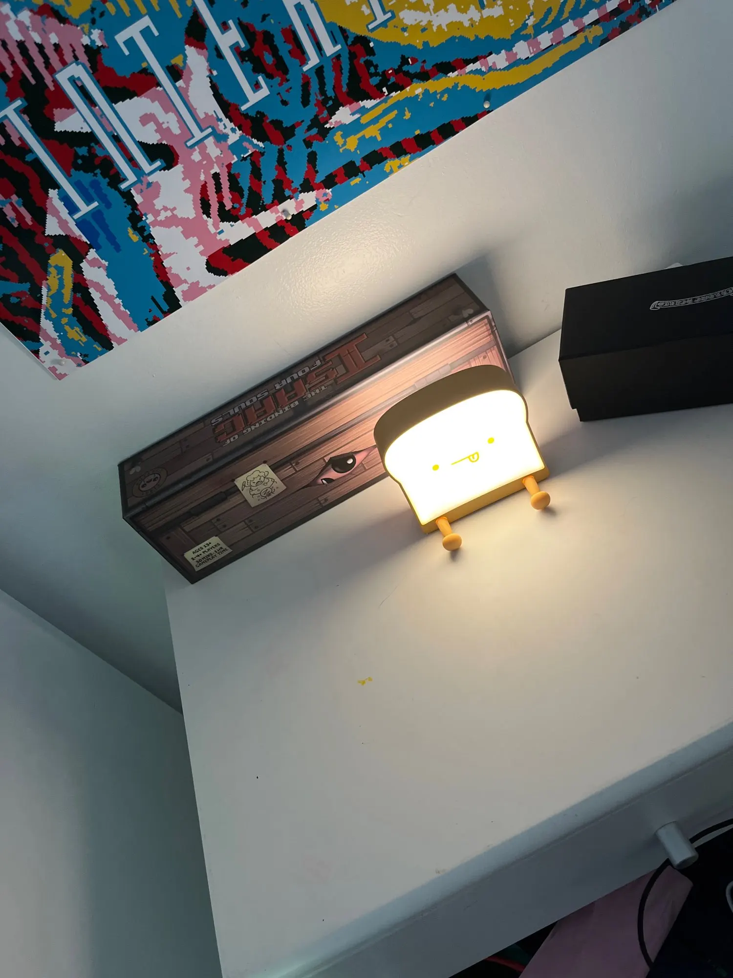 Toast Night Light with Phone Holder photo review