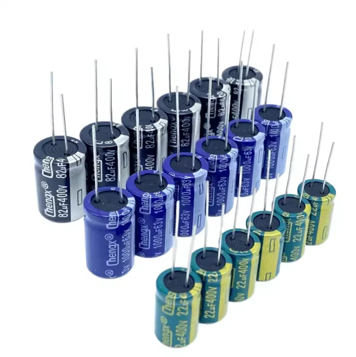 DIP Aluminum Electrolytic Capacitor 10V 16V 25V 35V 50V 400V 470UF 100UF 220UF 330UF 470UF 680UF 1000UF 47UF 10UF 22UF 0.47UF