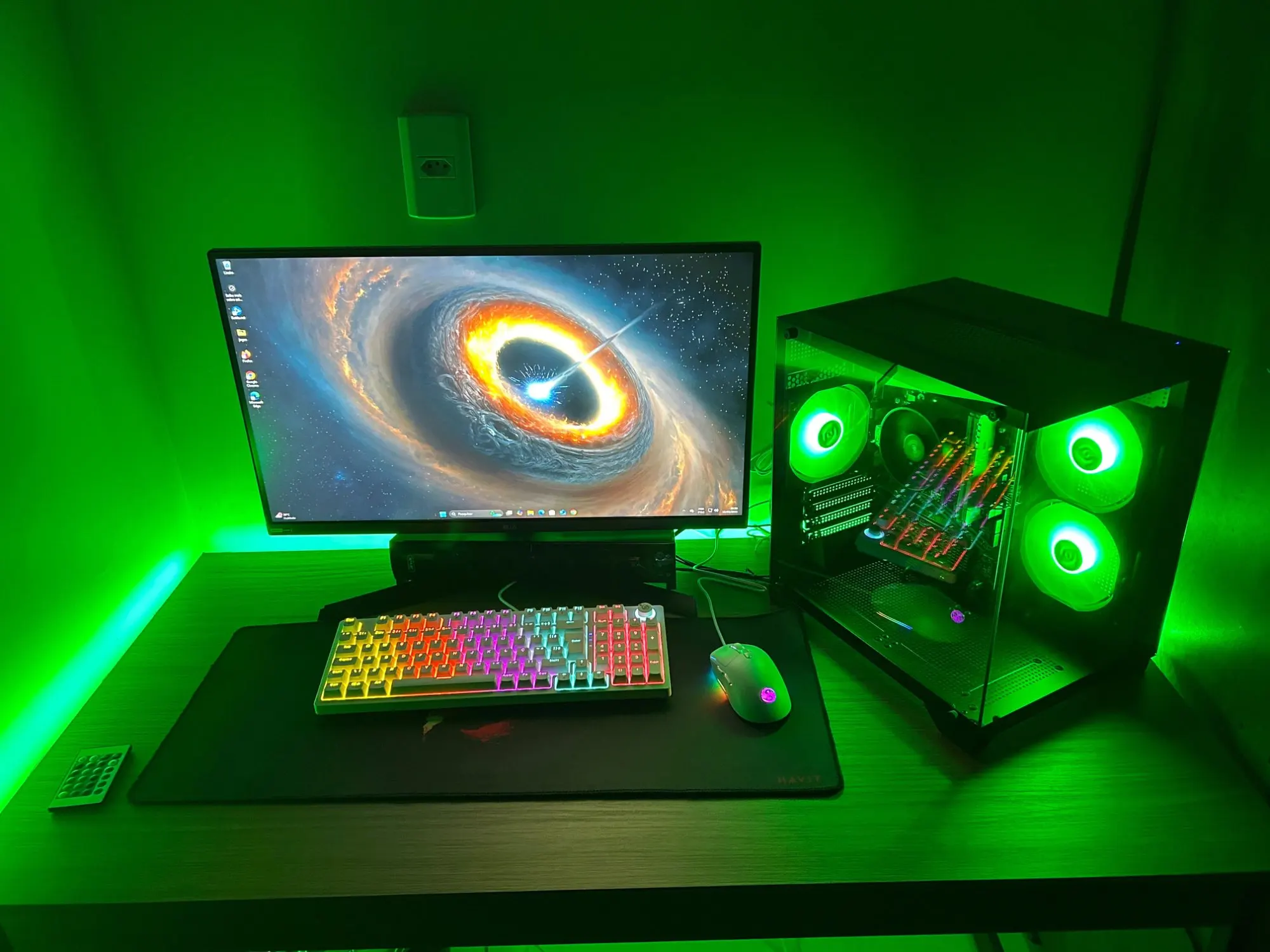 Fita Led Rgb 5050 Rolo 5m Ip65 + Controle + Fonte 12v Bivolt photo review
