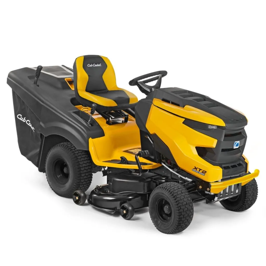 

Ставка на выбор! Cub кадет ZT2 60 24HP двойная фотография