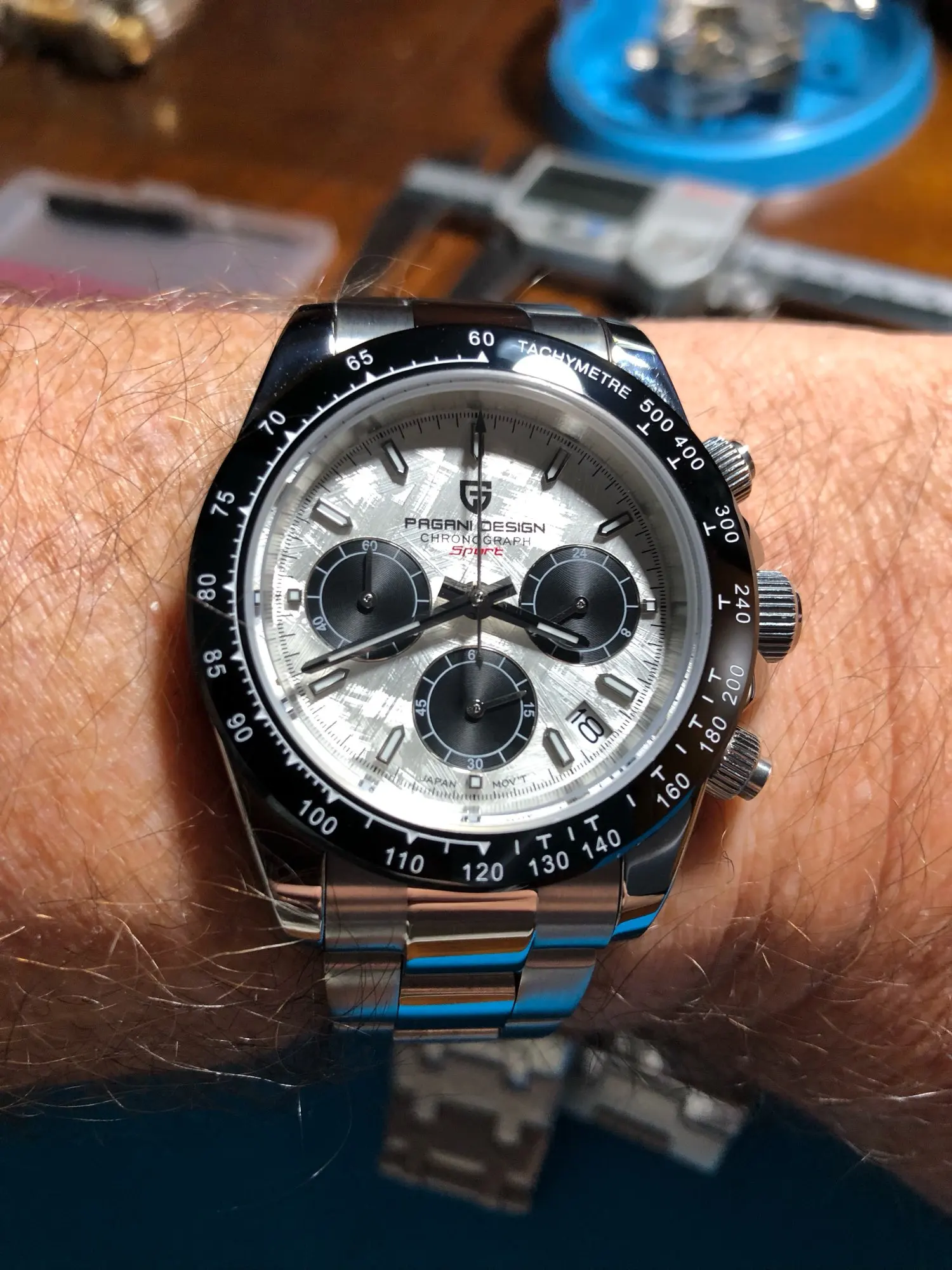 40mm New V2 PAGANI DESIGN Men's Quartz Watches Sapphire Retro Chronograph photo review