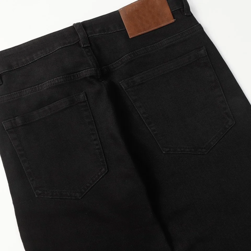 Рисунок 5 - Джинсы мужские прямые из натуральной кожи