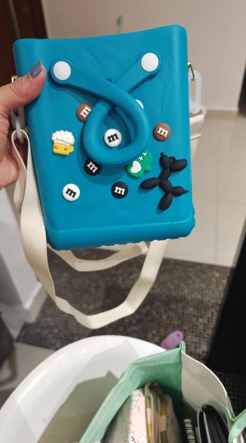 Charms Croc Beach Bag Rubber Waterproof Female Shoulder Handbag photo review