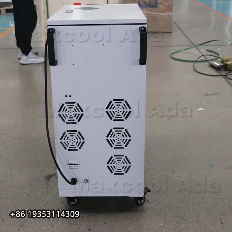 200W Pulsed Laser Cleaning Machine For Wood/Metal Rust/Oil/Paint Removal No Damage Base Material