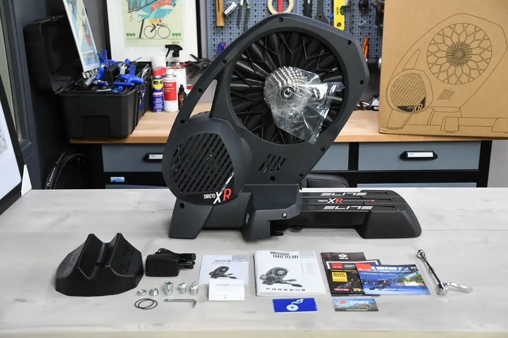 

Продажа со скидкой, оригинальный тренажер Eli-te прямого XR Cycletrainer + Travelblock