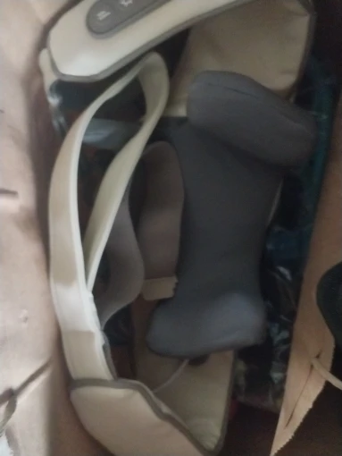 ReFresh - Nacken- und Rückenmassagegerät (Beige) photo review