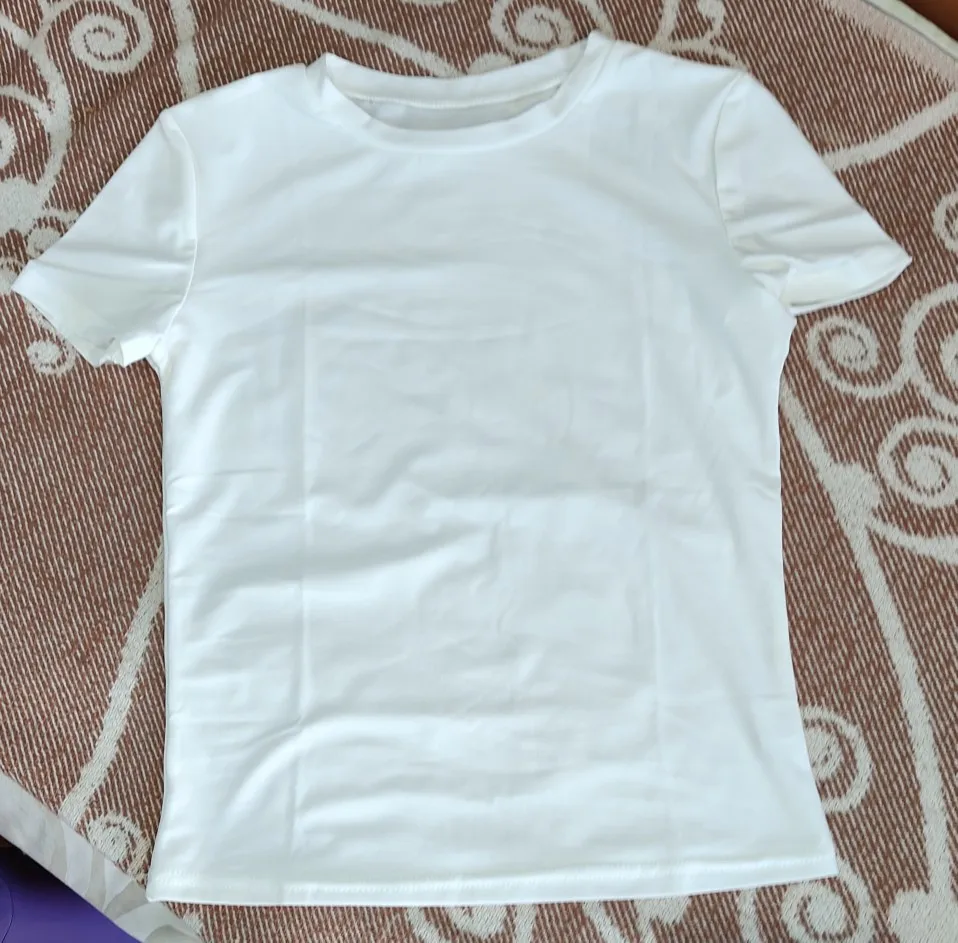 Luxe Polyester O-Neck Tee - Slim Fit Summer Essential photo review