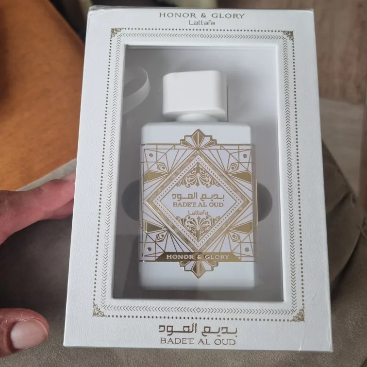 Bade’e Al Oud Honor & Glory – Perfume intenso y sofisticado unisex (100 ml)