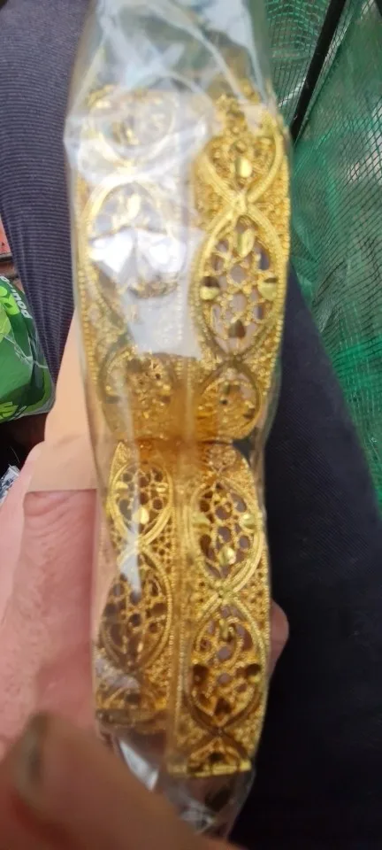 Dubai Gold Color Bangles For Women photo review