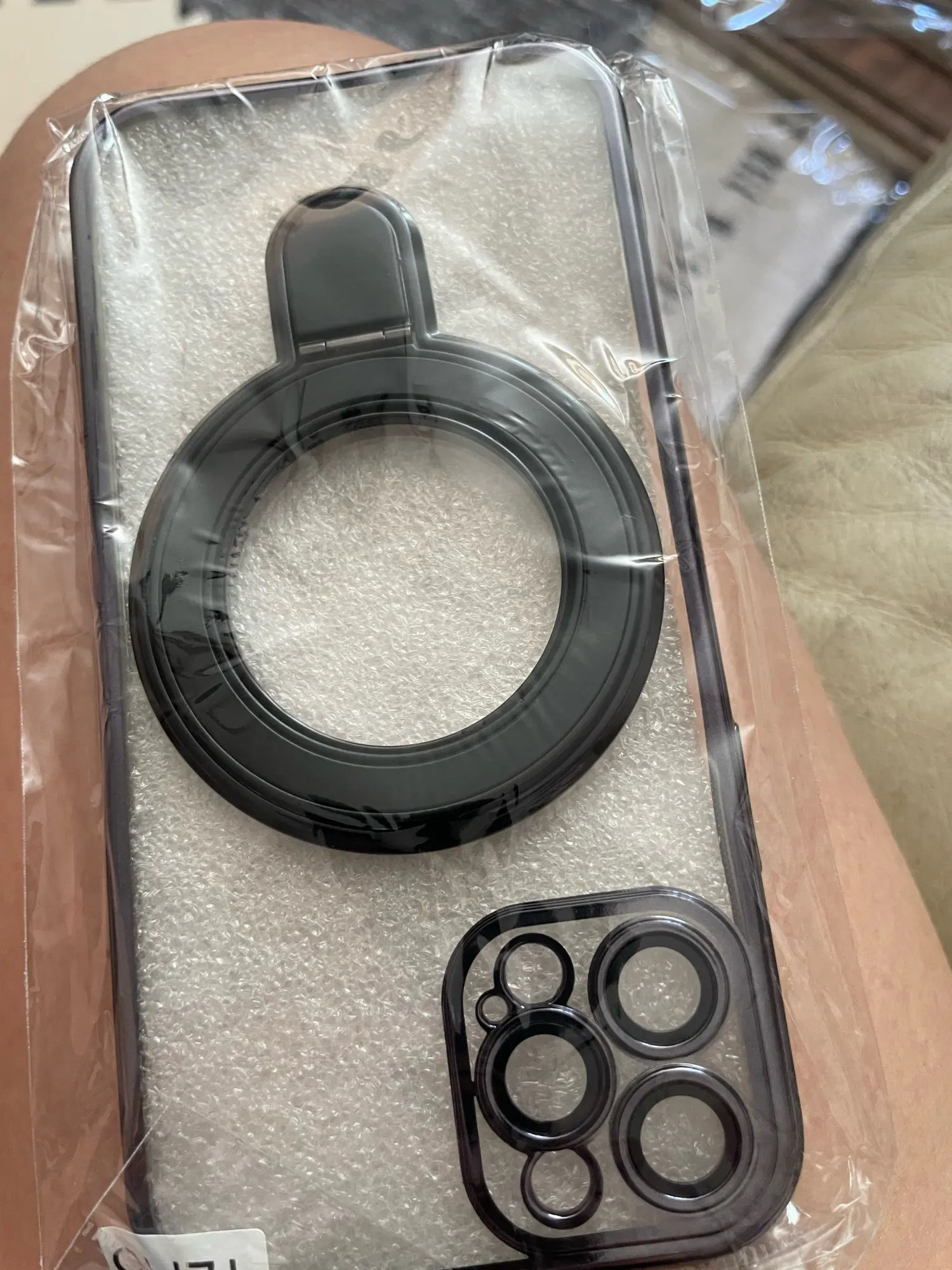 Luxury MagSafe Bracket Case for iPhone photo review