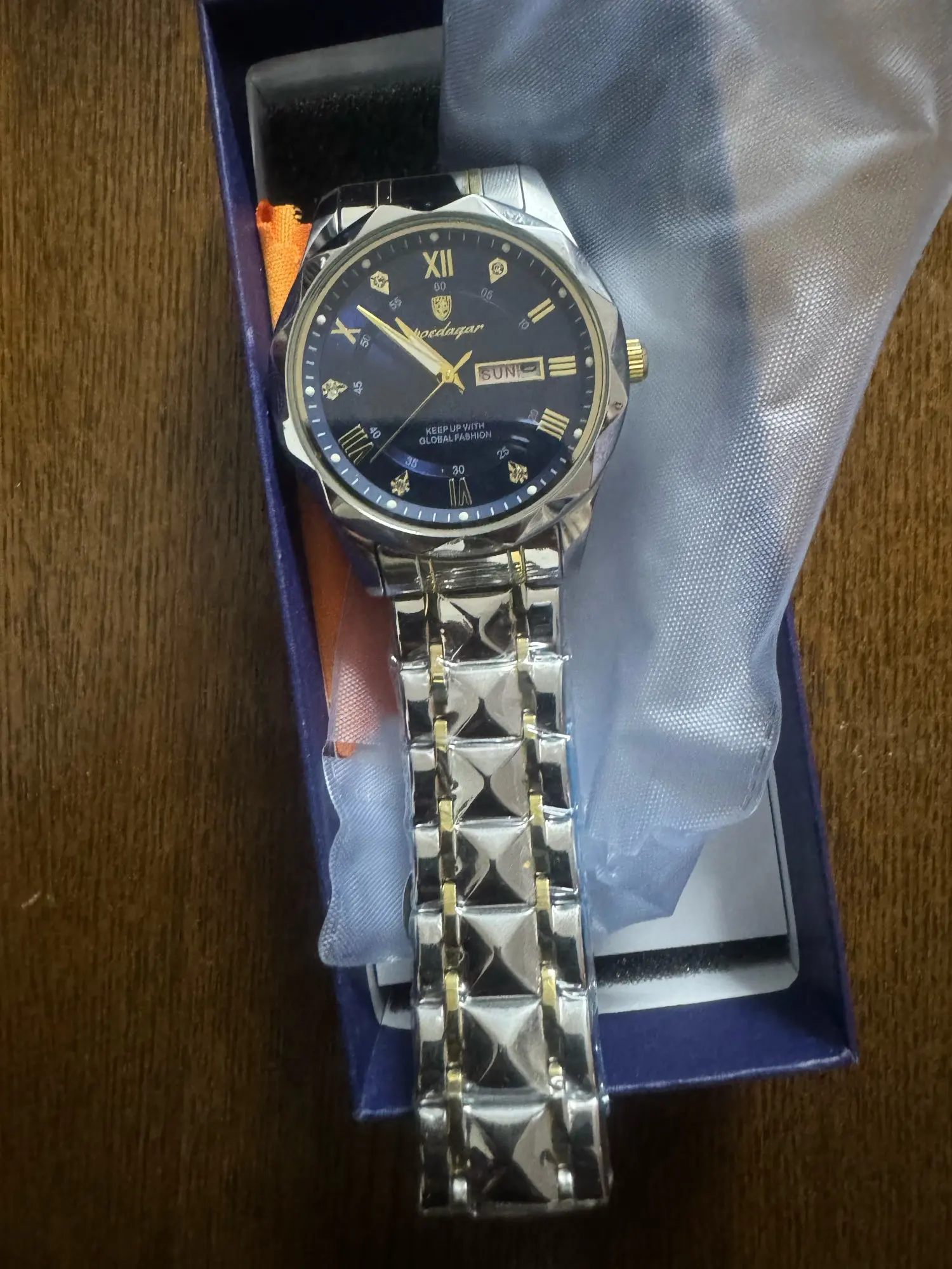 POEDAGAR Luxury Man Wristwatch photo review