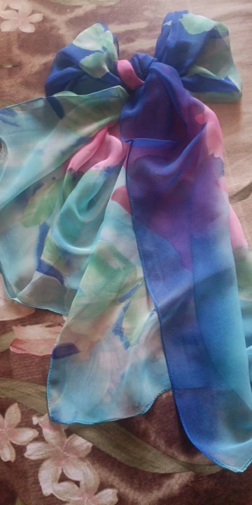 Elegant Chiffon Georgette Bandana Scarf photo review