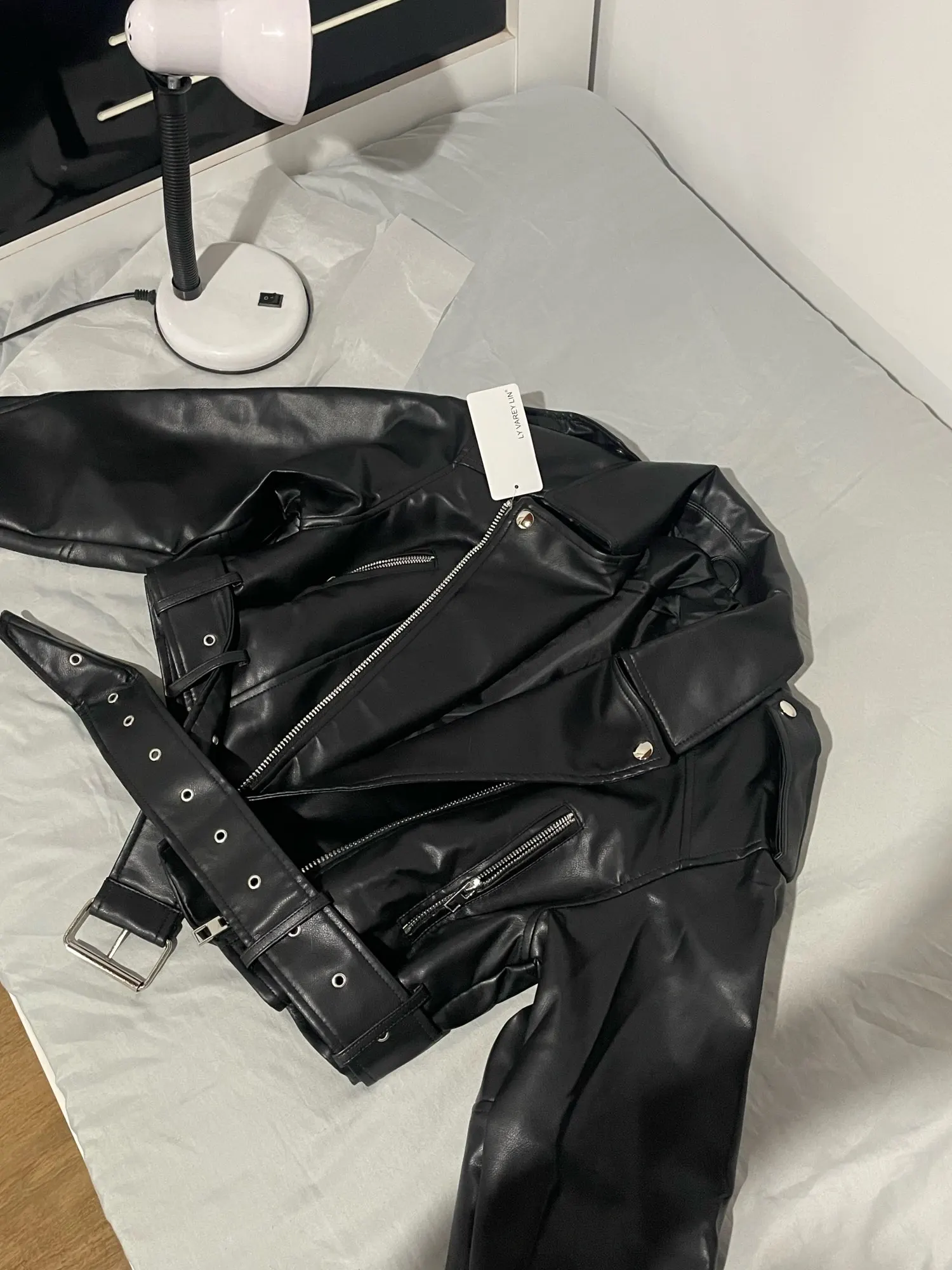 Ailegogo Faux Leather Short Jacket photo review