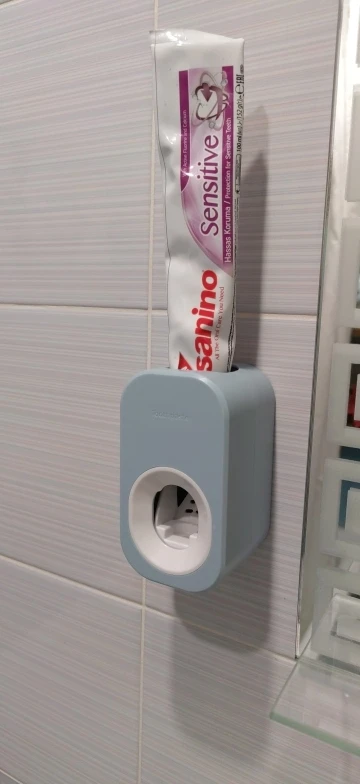 Automatic Toothpaste Single Dispenser photo review