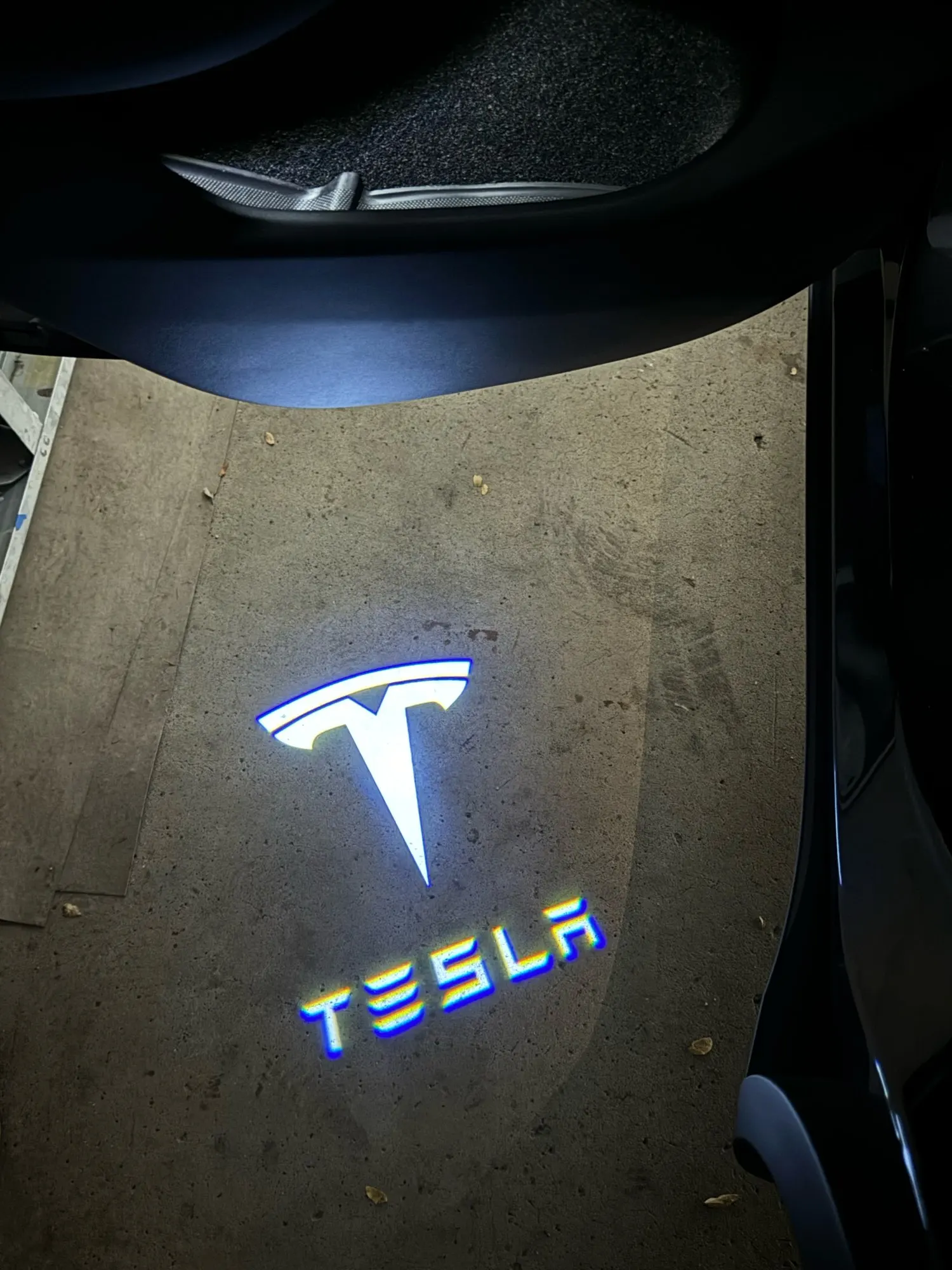 Midnight Glow, Tesla Projector Doors Lights customer photo