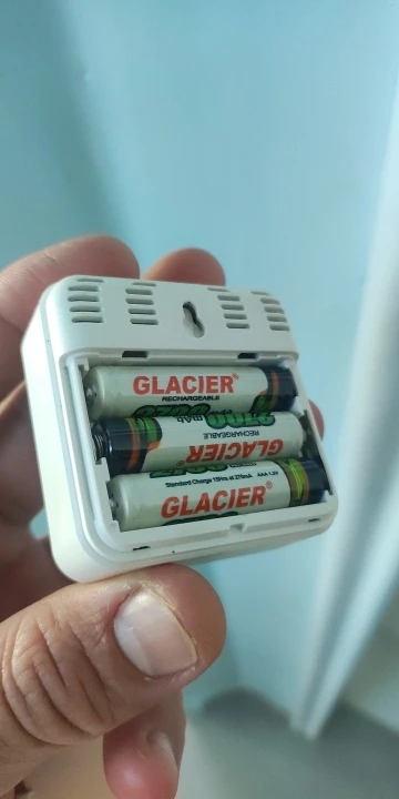 SKYTUR Conjunto de Pilhas Verdes AAA com 4 Unidades Recarregaveis 2700mAh Ni-MH - ENVIO RÁPIDO PARA TODO O BRASIL photo review