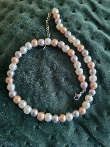 French Elegant Mixed Color Pearl Beaded Necklace photo review