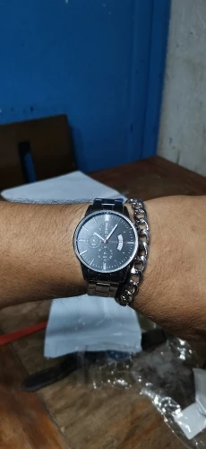 Fashion Men's Stainless Steel Watch photo review