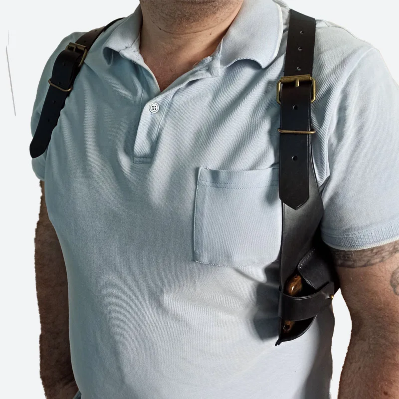 Рисунок 5 - Наплечная кобура для телефона из натуральной кожи