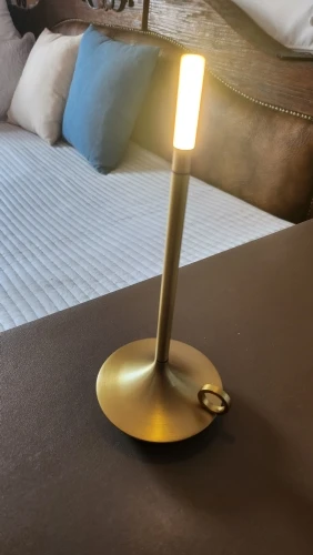 LED USB Rechargeable Table Lamp, Touch Switch, Perfect for Bedside Decoration, Bar Atmosphere, and Residential Elegance photo review