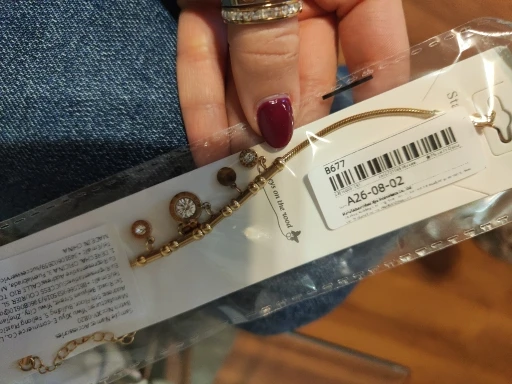 Tree of Life Bracelet | Elegant Gold Charm Design photo review