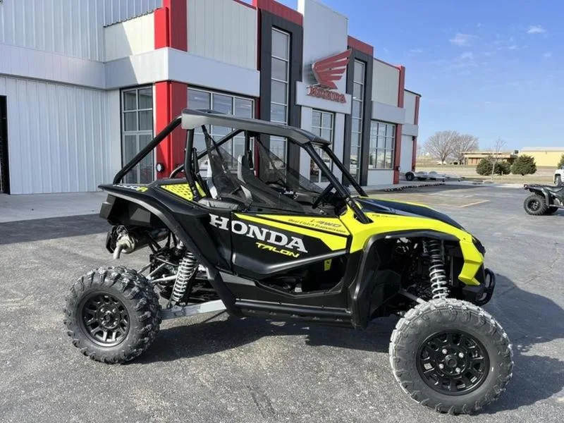 

2022 Hondaas UTV Utility Talon 1000R