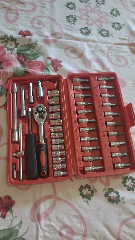 Kit Chaves Jogo Catraca Reversível Soquetes 46 Peças + Maleta photo review