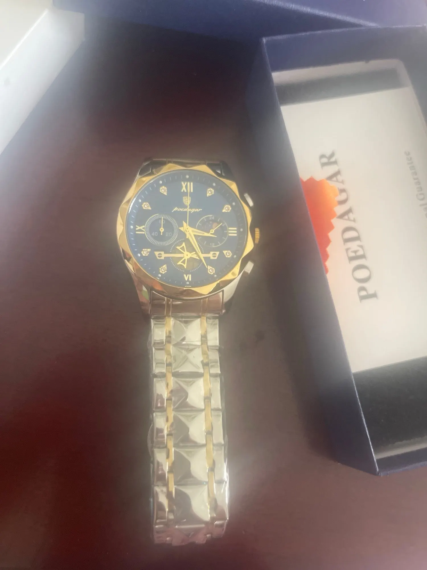 POEDAGAR Luxury Men's Quartz Watch photo review