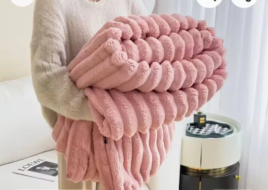 VelvetComfort – Kuschelige Luxusdecke für stilvolle Wärme photo review