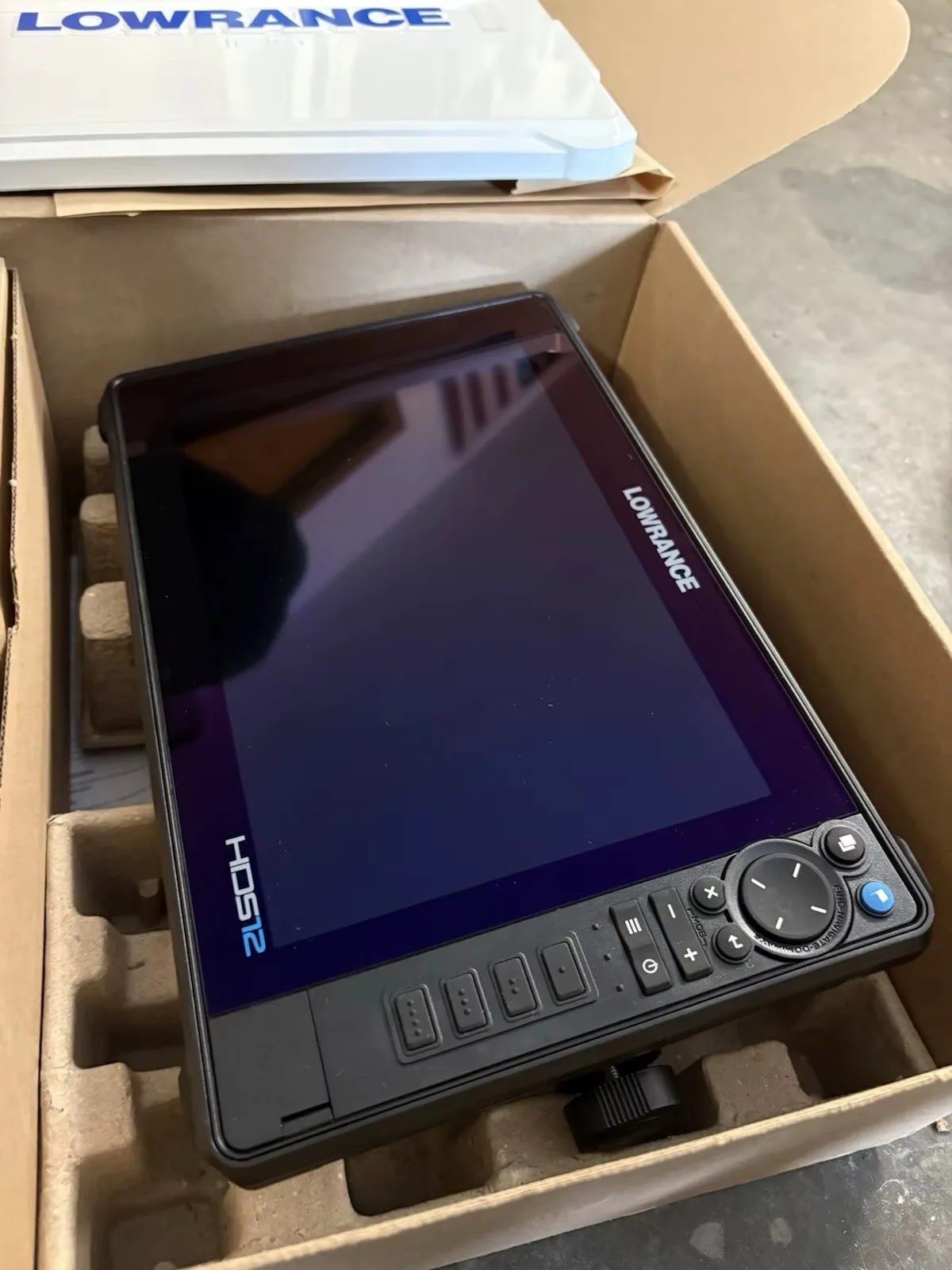 Hot Deal For New Lowrance HDS-12 Live Fish Finder with Active Imaging 3-in-1 Transom Mount Transducer C-MAP Pro Buy 2 Get 1 Free