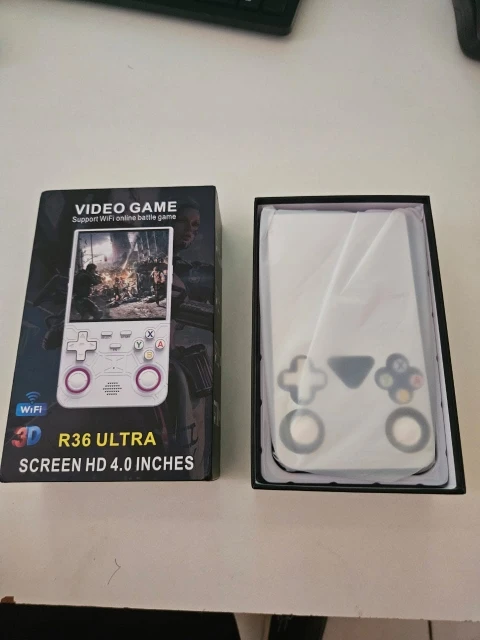 R36 ULTRA photo review