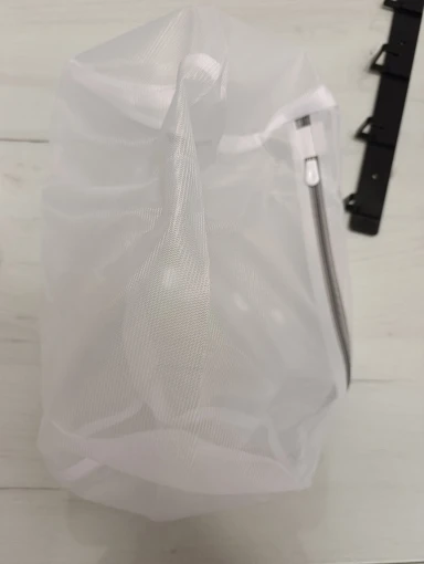 Bolsa versátil para lavar zapatos, bolsa de lavandería de malla duradera para zapatillas, zapatillas para correr, calcetines y sujetadores con cierre de cremallera, bolsa de lavandería photo review
