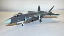 1/72 J-20 中華空軍現役制空戦闘機　ステルス機　航空機合金ダイキャスト 1/72 J-20 双発ステルス戦闘機 中国空軍 AVIC/中古｜｜模型