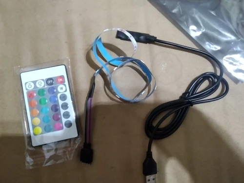 5V USB RGB LED Strip Light 5050 24Key 44key Bluetooth Controller photo review