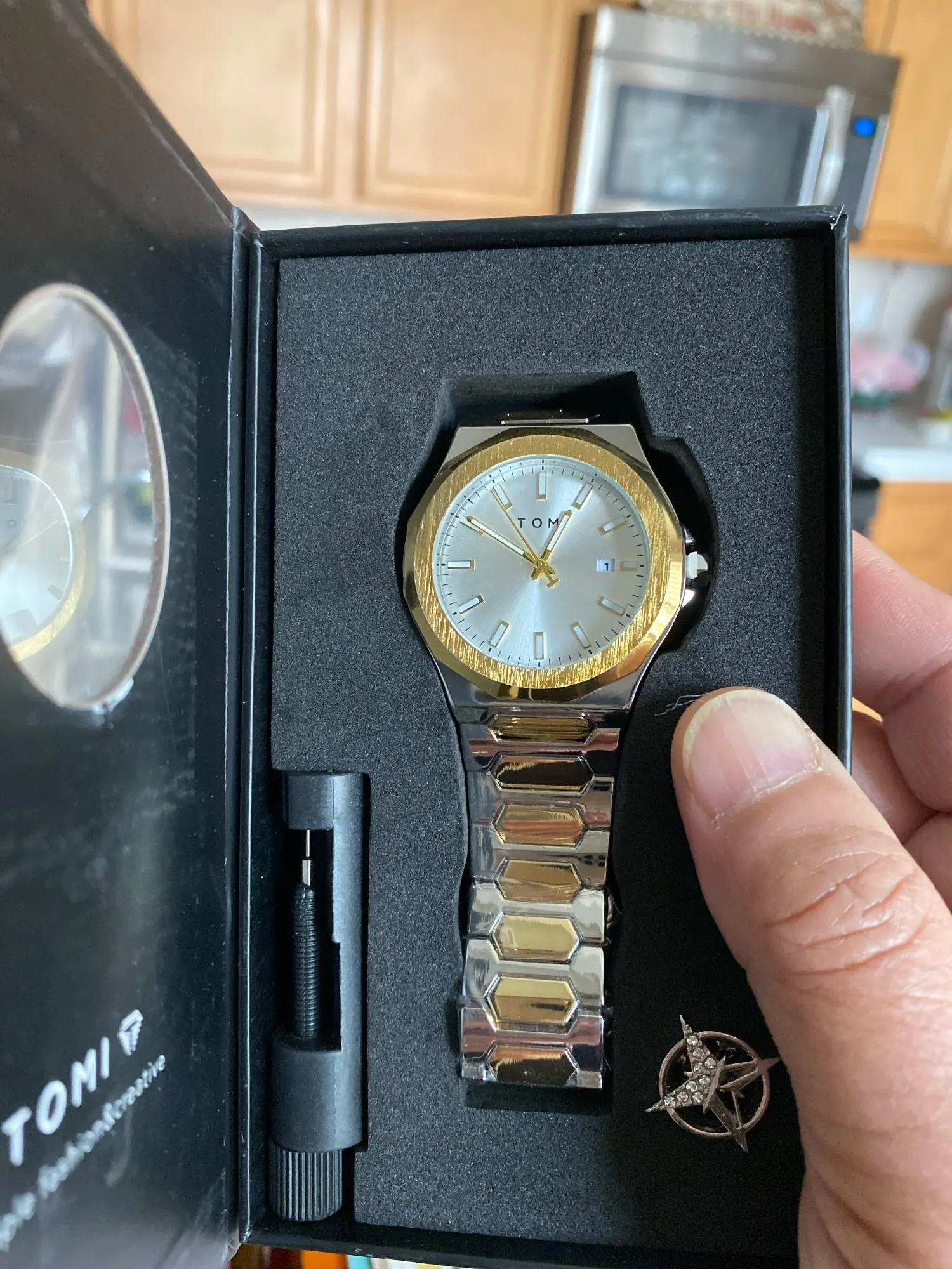 Stainless Steel Brushed Quartz Watch Variety Box Set (3 Pcs) photo review